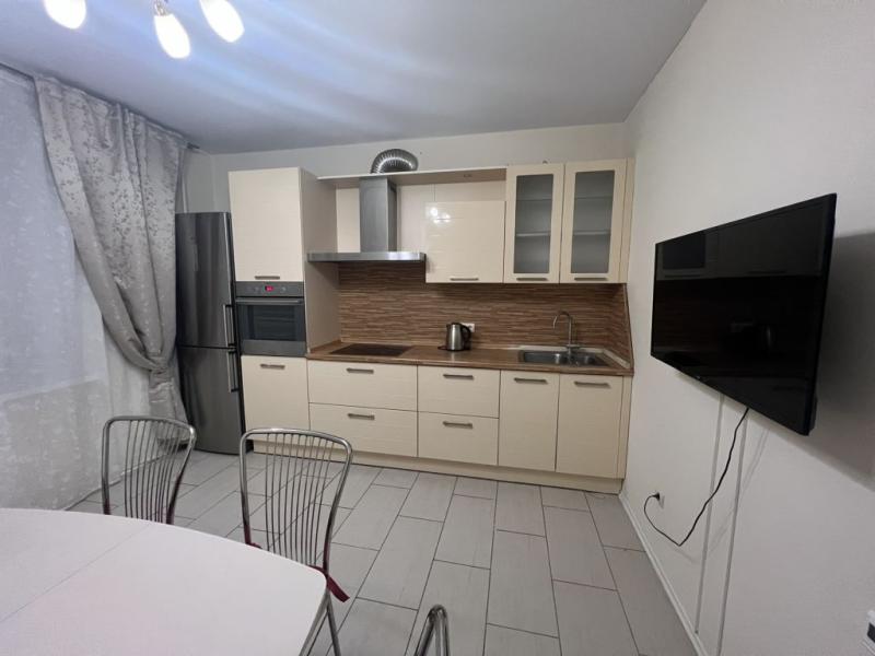 2-комнатная Квартира, 70 м2