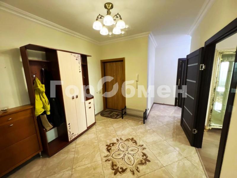 2-комн. квартира, 73 м², 14/16 этаж