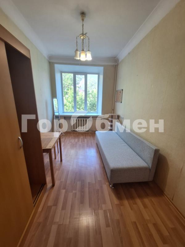 1 комната в 4-комнатной квартире, 12 м²
