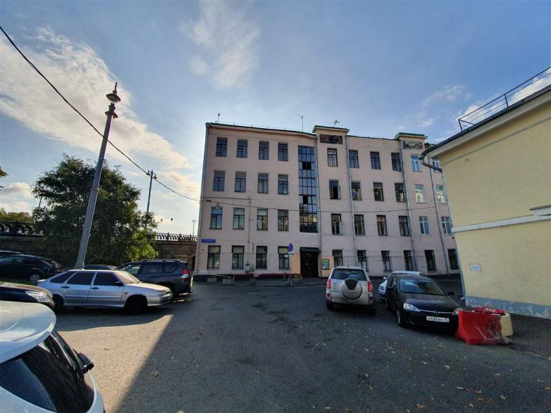 1 комната в 5-комнатной квартире, 9.4 м²