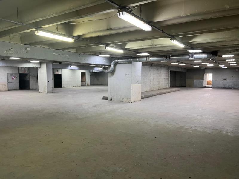 Склад, 1400 м²
